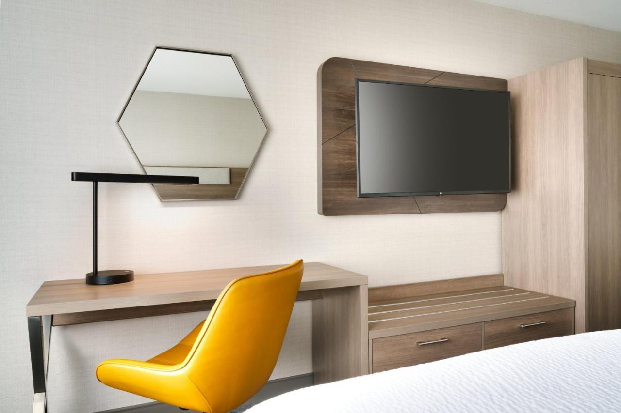 Holiday Inn Express And Suites Helena By Ihg Exterior foto